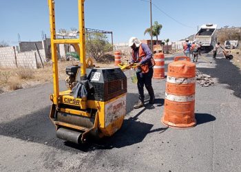 Estado repara más de mil 300 baches en Puebla capital