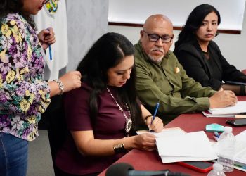 Tonantzin Fernández y Gobierno del Estado logran acuerdos con Profaj