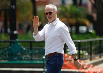 Jodorowsky, estrena monólogo de su padre ‘El gorila’