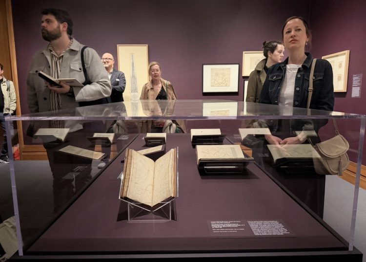 El MET reivindica al maestro gótico frente al mito