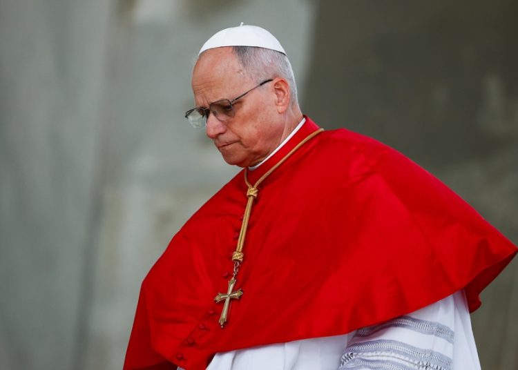 Críticas de Trump al papa indignan en EE.UU.