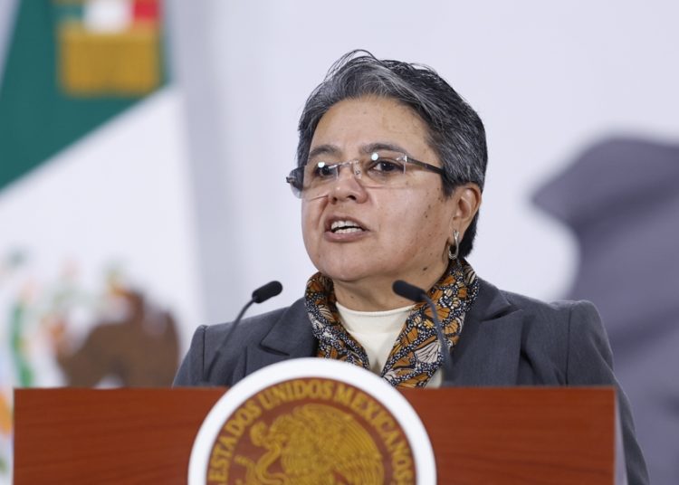 México acuerda con siderúrgicas impulsar producción nacional