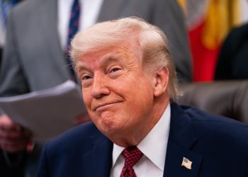 Trump promueve uso de LSD en tratamientos mentales