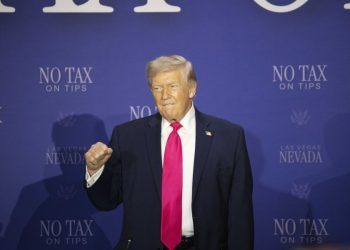 Donald Trump mantiene bloqueo a Irán