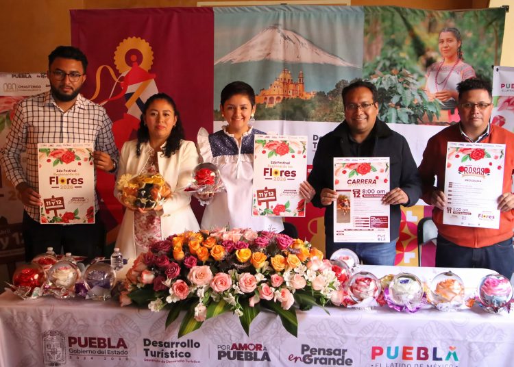 Impulsa Gobierno de Puebla Festival Regional de las Flores en Chiautzingo