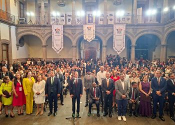 Pepe Chedraui recibe reconocimiento como coordinador estatal de la AALMAC en Puebla