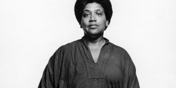 La poesía no es un lujo por Audre Lorde