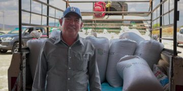Inicia entrega de frijol para programas del DIF estatal