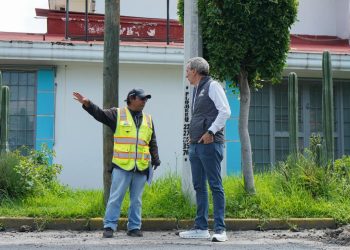 Intensifica Gobierno de Pepe Chedraui trabajos de bacheo en el Barrio El Refugio