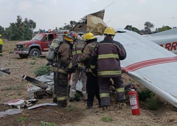 Protección Civil labora en accidente de aeronave