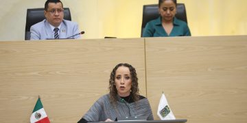 Congreso recibió solicitud para destituir a secretario general y director jurídico