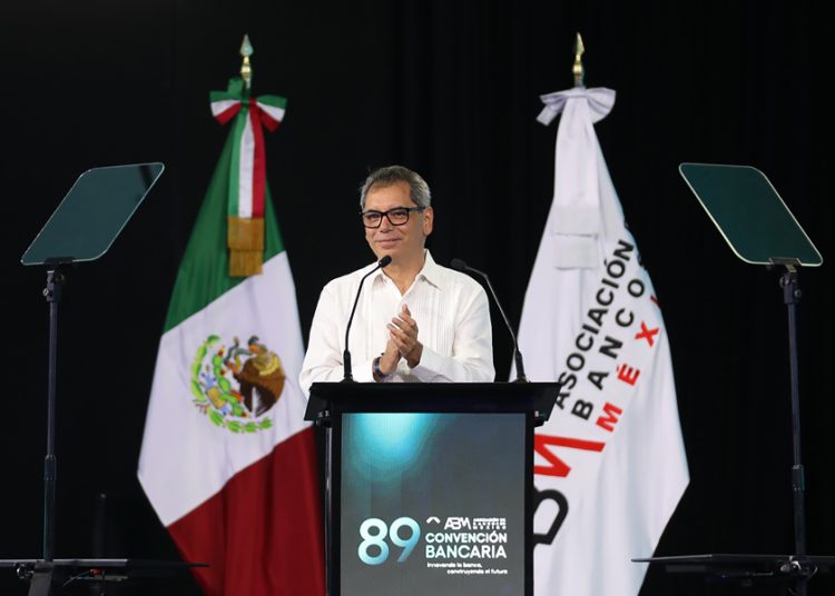 Hacienda bloquea red de drogas sintéticas
