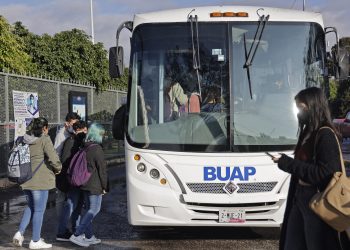 BUAP lanza licitación para adquirir 25 unidades de pasajeros