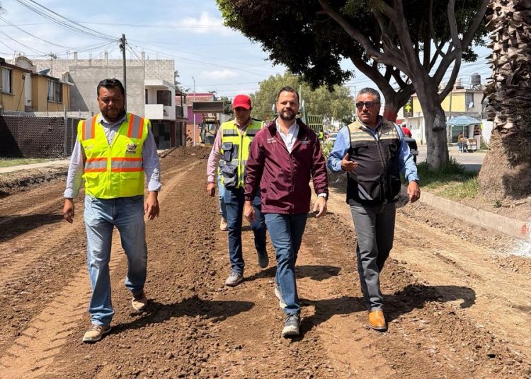 Avanza rehabilitación vial en bulevar Apulco