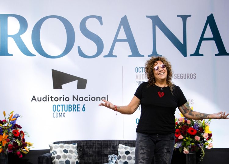 Rosana regresa a México para celebrar 30 años de carrera