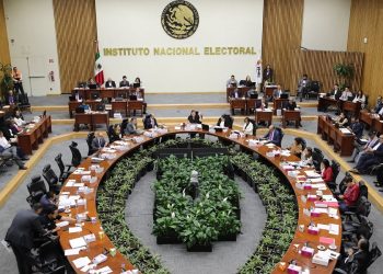 Avanzan 6 aspirantes al Consejo General del INE