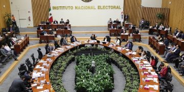 Avanzan 6 aspirantes al Consejo General del INE