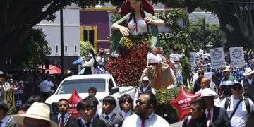 Ambulantes, sin permiso para instalarse en Desfile del 5 de Mayo