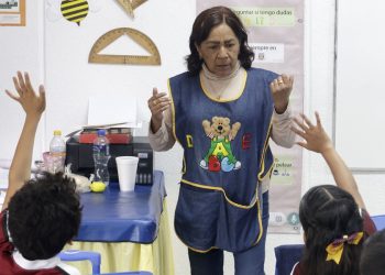 Educadoras, base de la formación en Puebla: SNTE