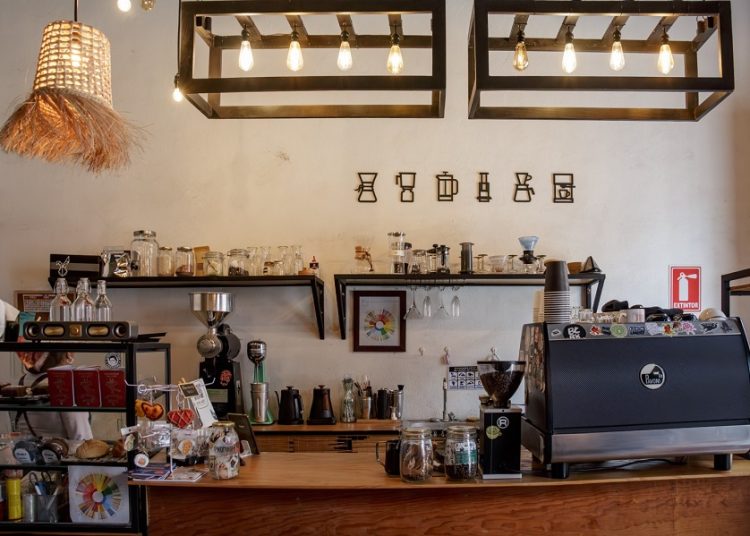 Impulsan digitalización de cafeterías