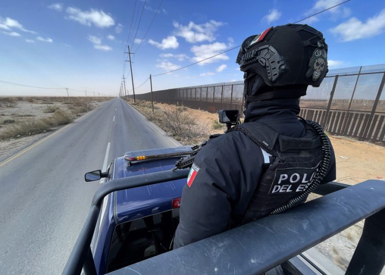 México detiene a húngaro entre los 10 más buscados de Europa