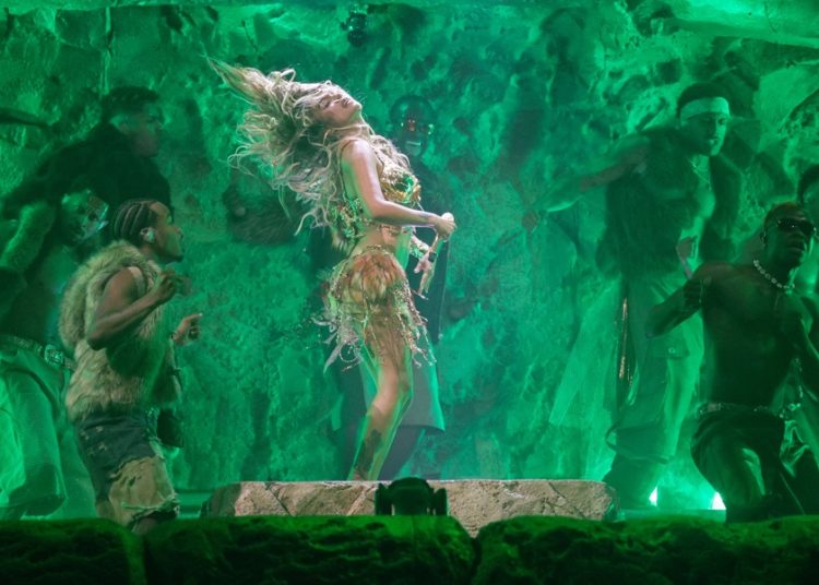 Karol G anuncia nueva gira tras Coachella