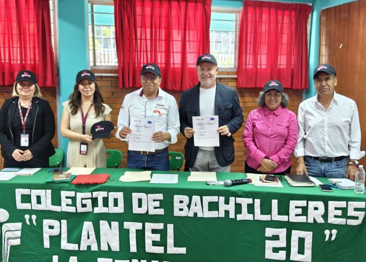 COBAEP mejora infraestructura mediante estrategia de reciclaje sustentable