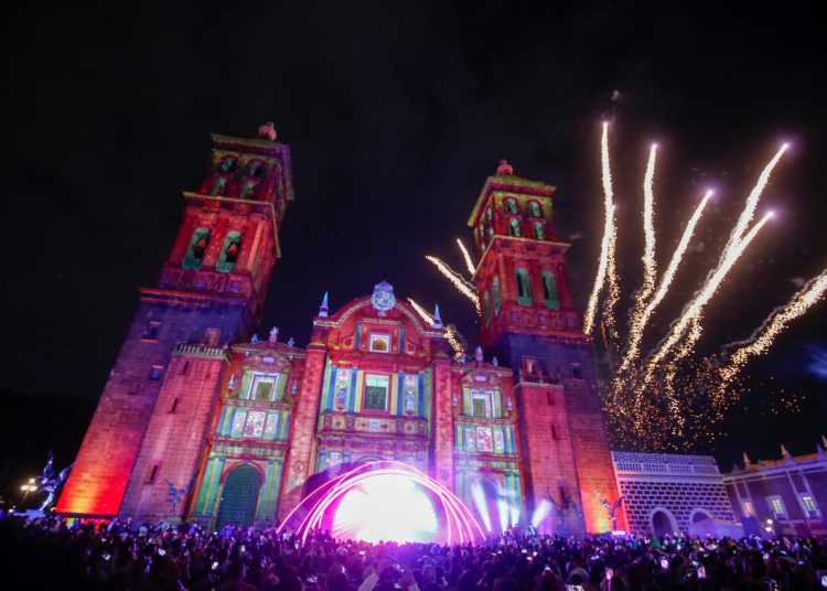 Puebla impulsa innovación cultural con festival Glow