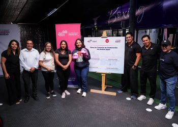 Impulsa Lupita Cuautle el deporte con firma de convenio en beneficio de la niñez y juventud