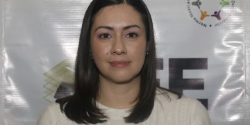 Ocho poblanos buscan lugar en el INE