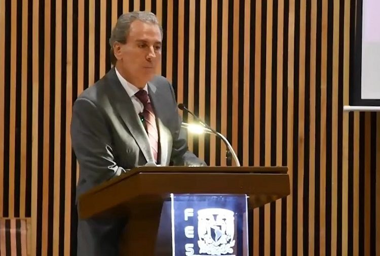 Pepe Chedraui presenta modelo de gobernanza en la UNAM