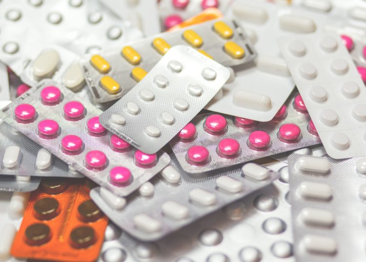 Emiten recomendaciones para prevenir ingesta accidental de medicamentos en menores