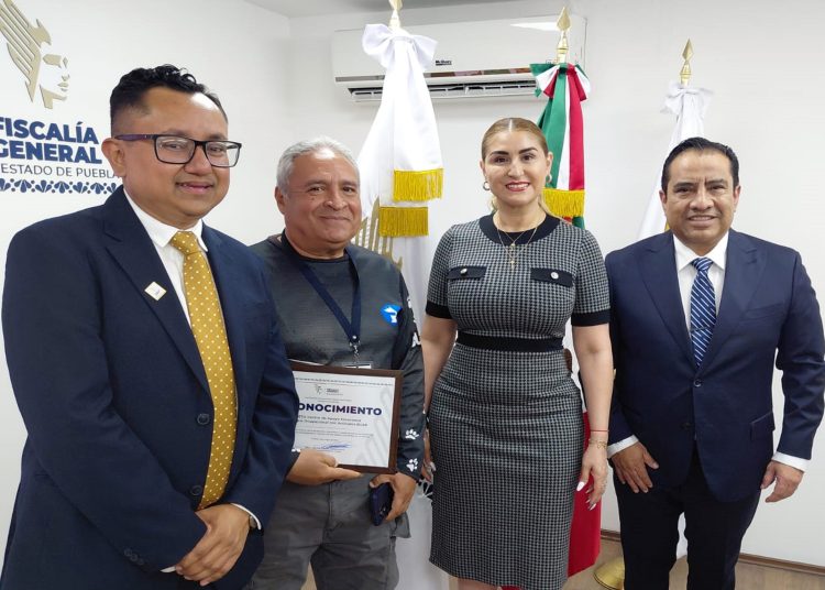 Caeto recibe reconocimiento de la Fiscalía General del Estado