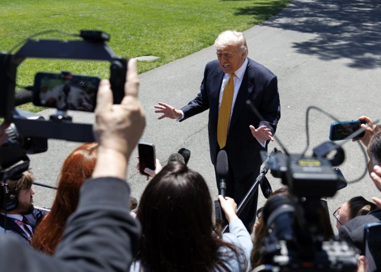 Trump afirma que no necesita ayuda de la OTAN contra Irán