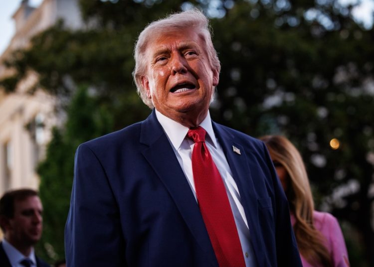 Trump ve positiva reunión entre Xi y Putin y dice llevarse bien con ambos