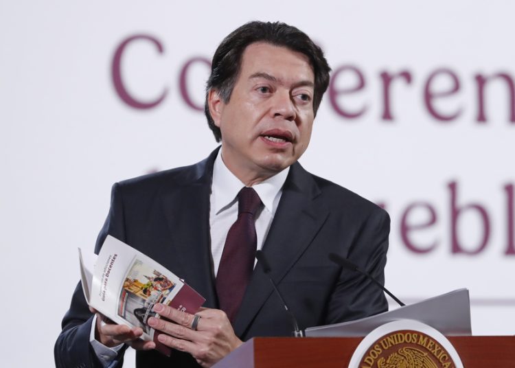 Acuerdan mantener el calendario escolar sin cambios, salen de clases el 15 de julio
