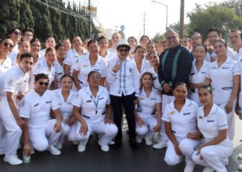 BUAP participa en el desfile conmemorativo por el 164 aniversario de la Batalla del 5 de Mayo