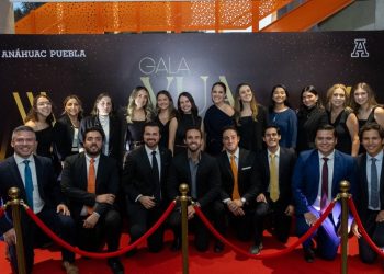 Anáhuac Puebla reconoce liderazgo estudiantil en la Gala VUA 2026