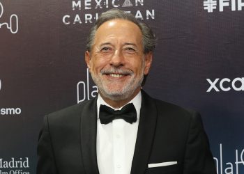 Guillermo Francella recoge el Premio Platino de Honor por toda su carrera