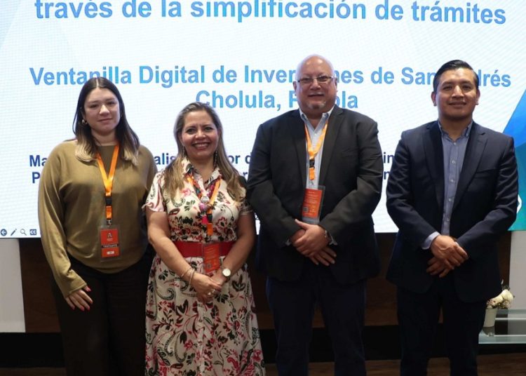 Anáhuac Puebla impulsa diálogo sobre digitalización e inversiones