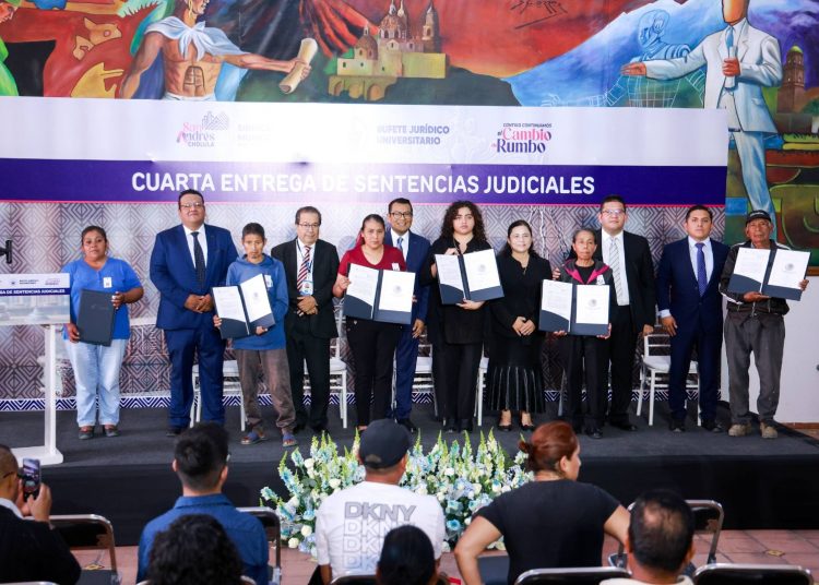 Gobierno de San Andrés Cholula entrega sentencias judiciales