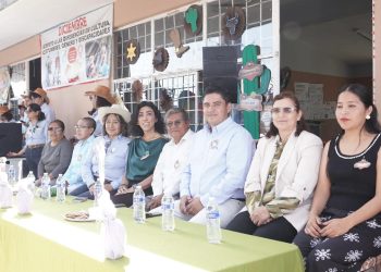 Norma Pimentel celebra Festival de la Familia en Almecatla