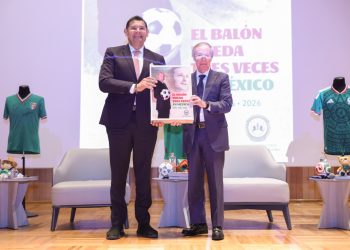 Gobierno del estado y José Ramón Fernández proyectan legado mundialista