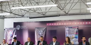Proyectan mil 400 mdp para fortalecer infraestructura del AIP