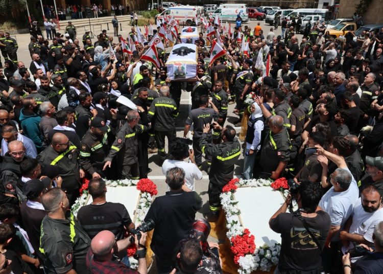 Ataques israelíes contra coches en Líbano dejan al menos 12 muertos