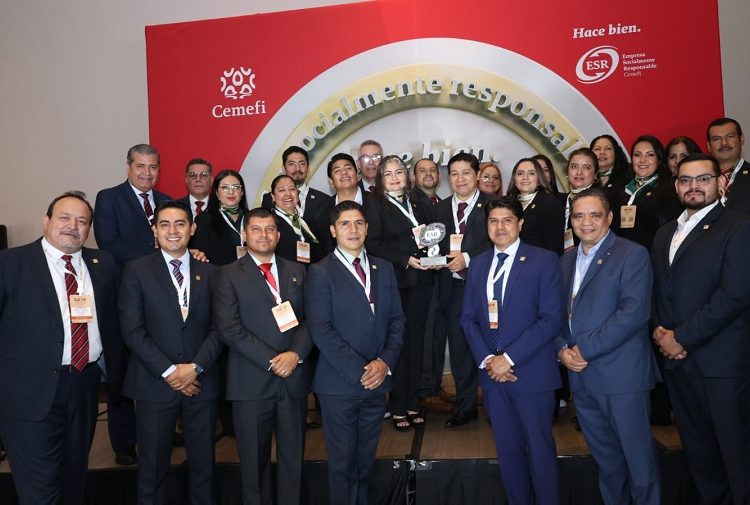 Caja Popular Mexicana recibe distintivo ESR 2026