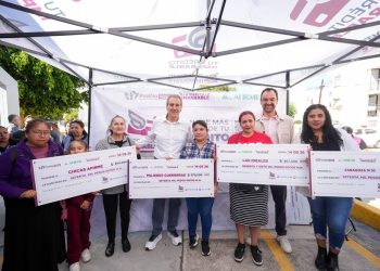 Pepe Chedraui entrega apoyos de Tu Crédito Imparable