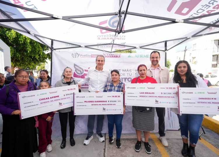 Pepe Chedraui entrega apoyos de Tu Crédito Imparable