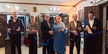 Inauguración de Tres miradas diferentes en la fotografía en Galería Crojash