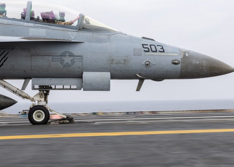 Rechazo en EE.UU. a la guerra en Irán alcanza niveles de Irak y Vietnam